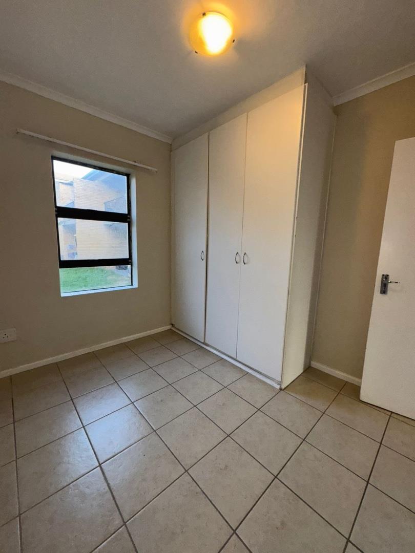 To Let 2 Bedroom Property for Rent in Fairview Golf Estate Western Cape